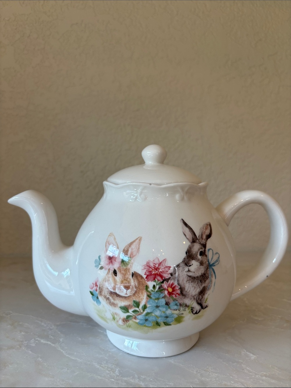 White Ceramic Teapot with Bunny and Floral Motif